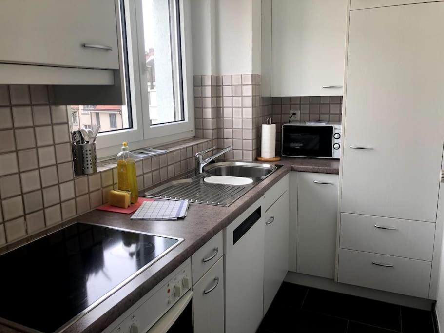 Apartmán Bright And Quiet In The Center - Sky11